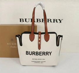 Picture of Burberry Lady Handbags _SKUfw91858082fw